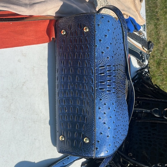 Cute purse! Ready for its new owner - Picture 3 of 5